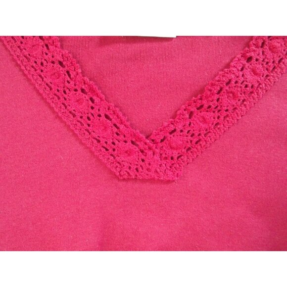 Basic Editions T-shirt Womens Size Small Red Ribbed Knit V-neck Crochet Trim top - Picture 3 of 9